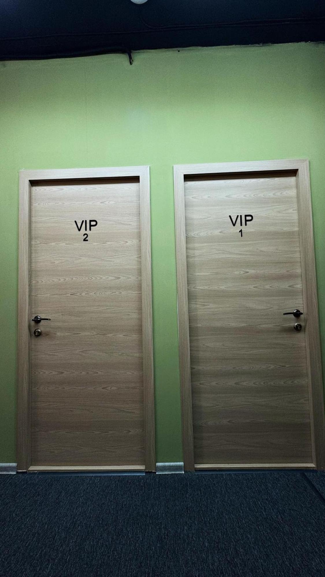 Hostel Kochevnik Capsule Hotel Almaty Esterno foto