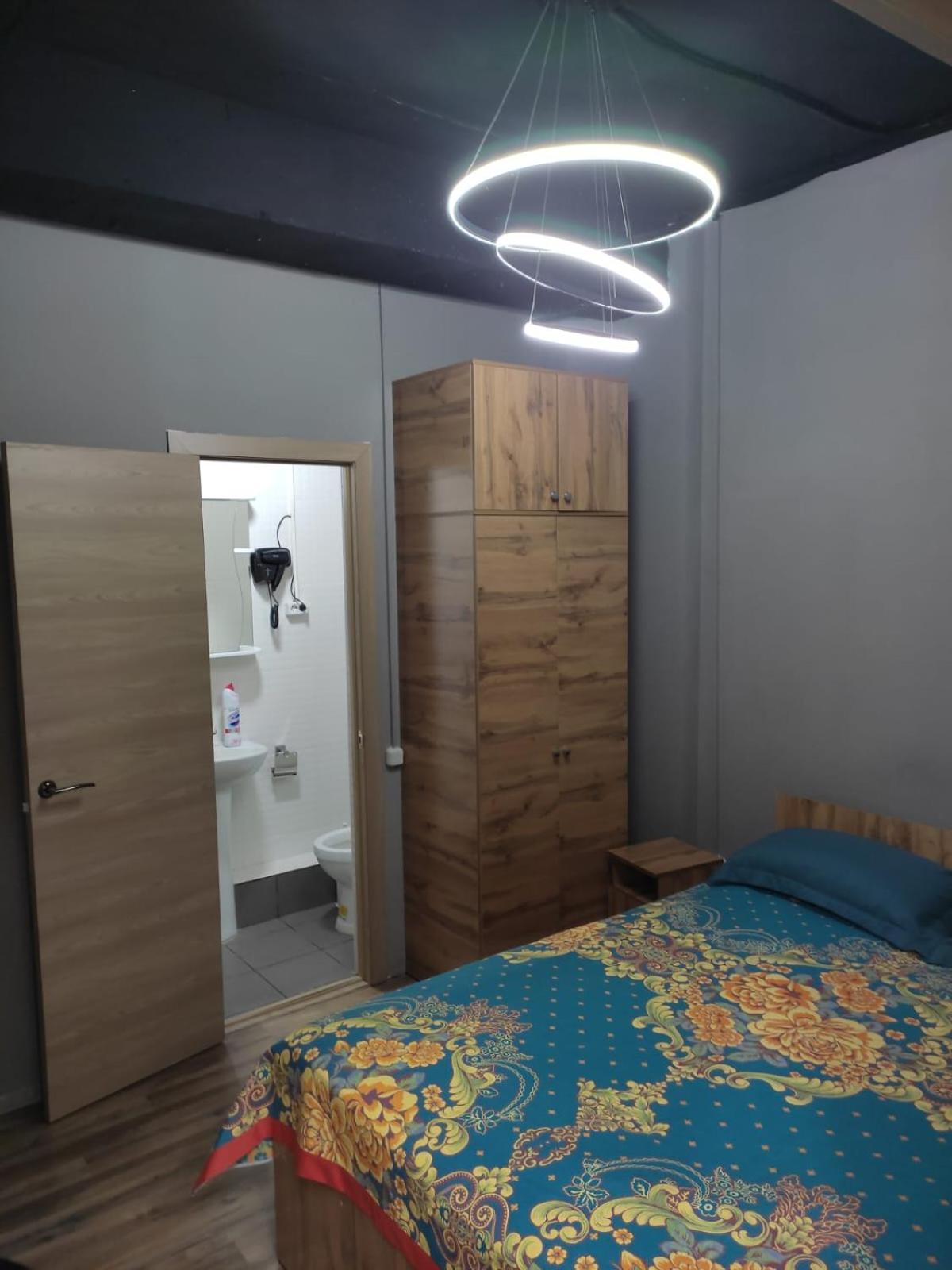 Hostel Kochevnik Capsule Hotel Almaty Esterno foto